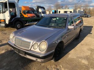 катафалк Mercedes-Benz E220 D Hearse - Leichenwagen - Benzin