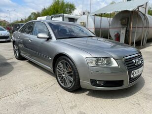 лимузин Audi A8, Model 2004, Benzin,  W12 Engine, Full Options!