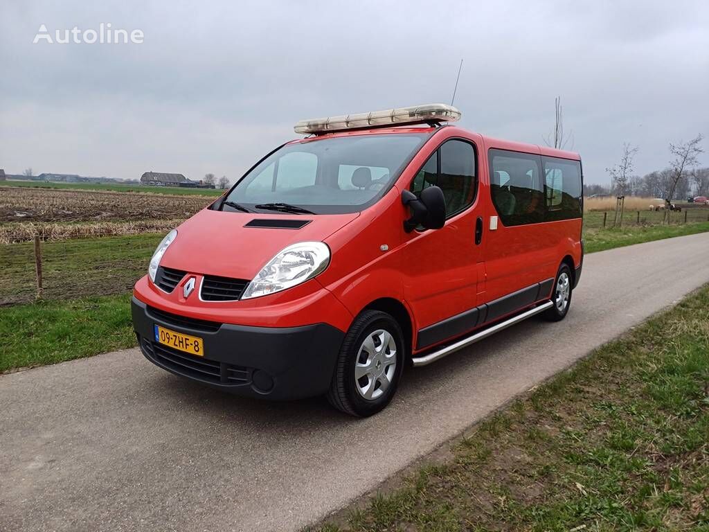 Купить пассажирский микроавтобус Renault Trafic (ex-brandweer) 8 persoons  Нидерланды HASSELT, RZ39035