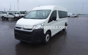 новый пассажирский микроавтобус Toyota Hiace