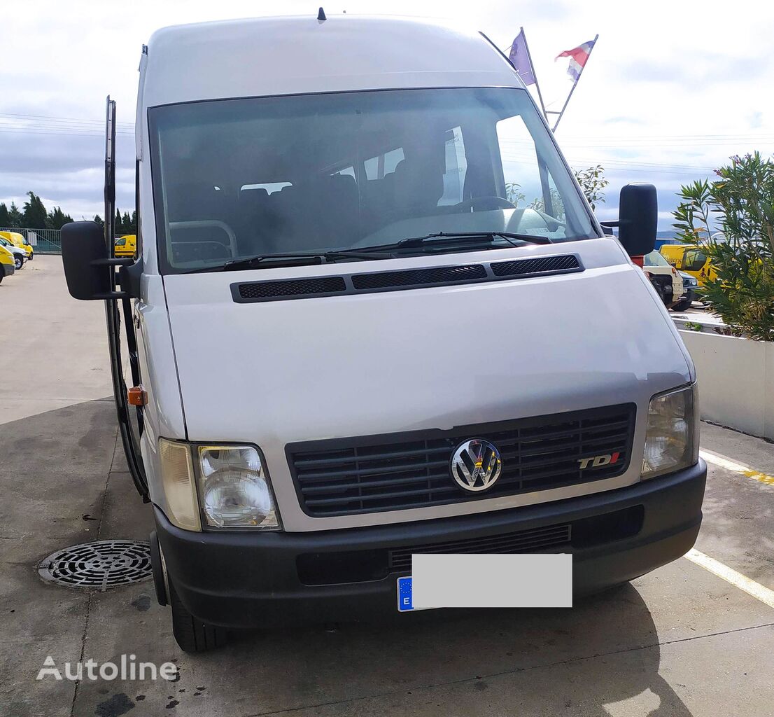 Купить пассажирский микроавтобус Volkswagen LT 46 Испания Cubillas de Santa  Marta, ZL30536