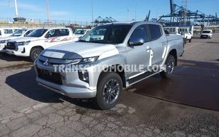 пикап Mitsubishi L200/Triton