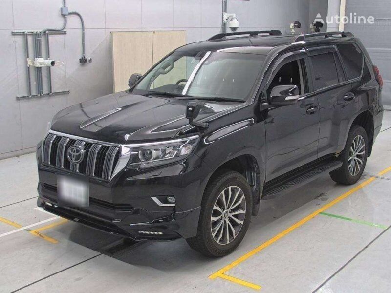 внедорожник Toyota LAND CRUISER PRADO