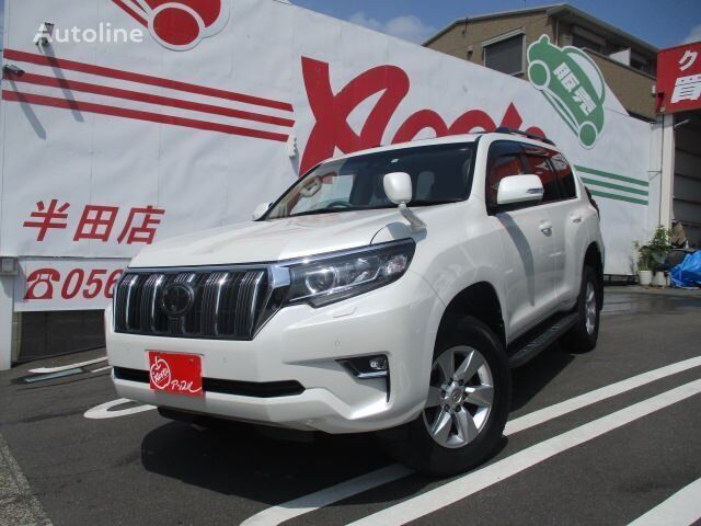 внедорожник Toyota LAND CRUISER PRADO