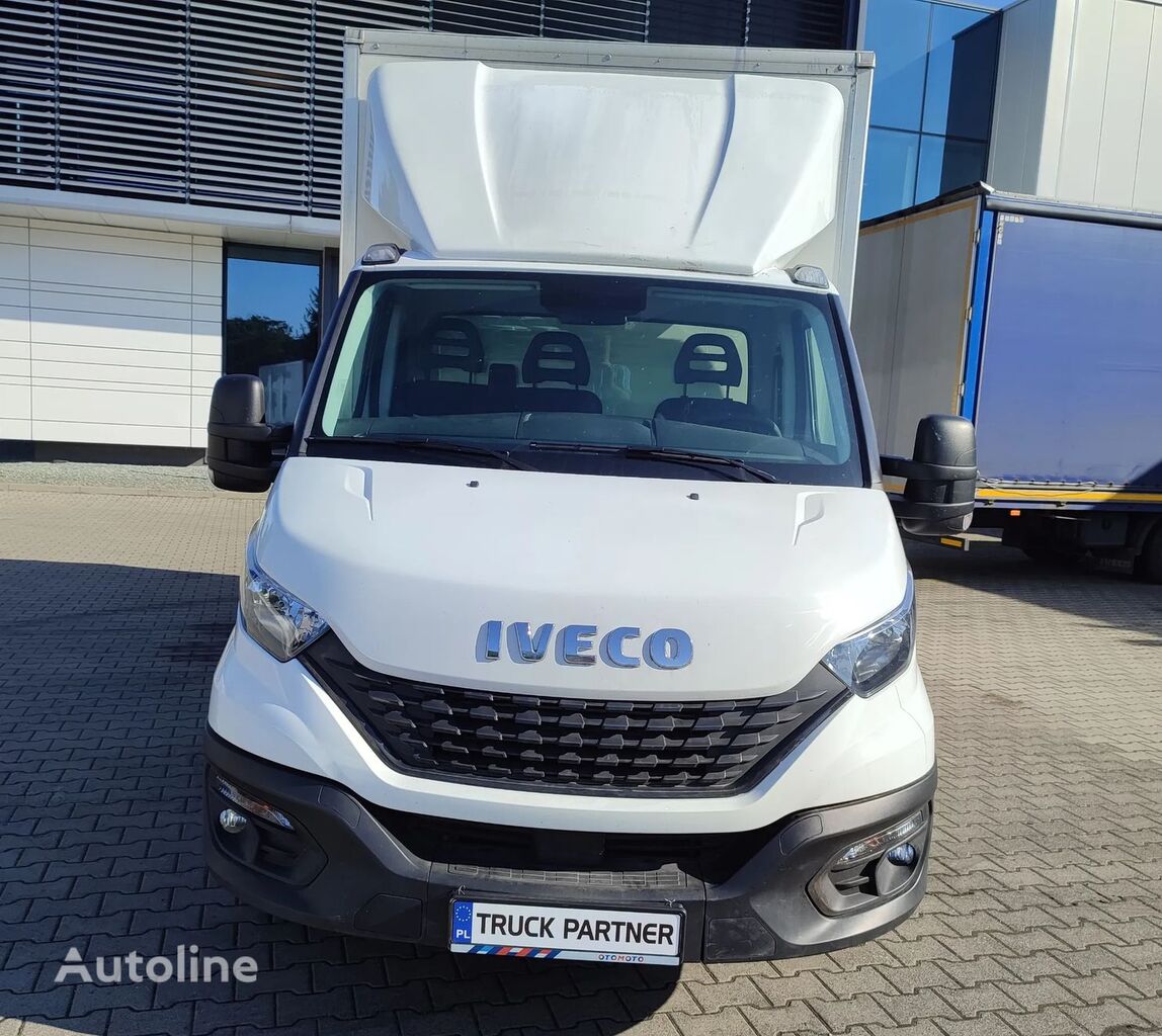 Купить автофургон < 3.5т IVECO IVECO DAILY 35-140 kontener winda Польша  Poznań, VT39311