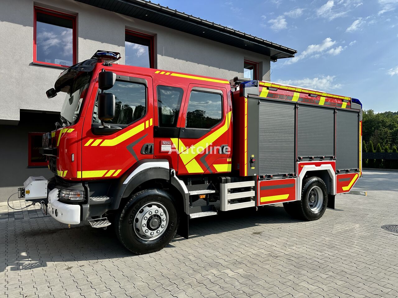 Купить пожарную машину Renault D16 4x4 EURO6d FEUERWEHR BOMBEROS STRAŻ  HASICI Польша Limanowa, QQ35883