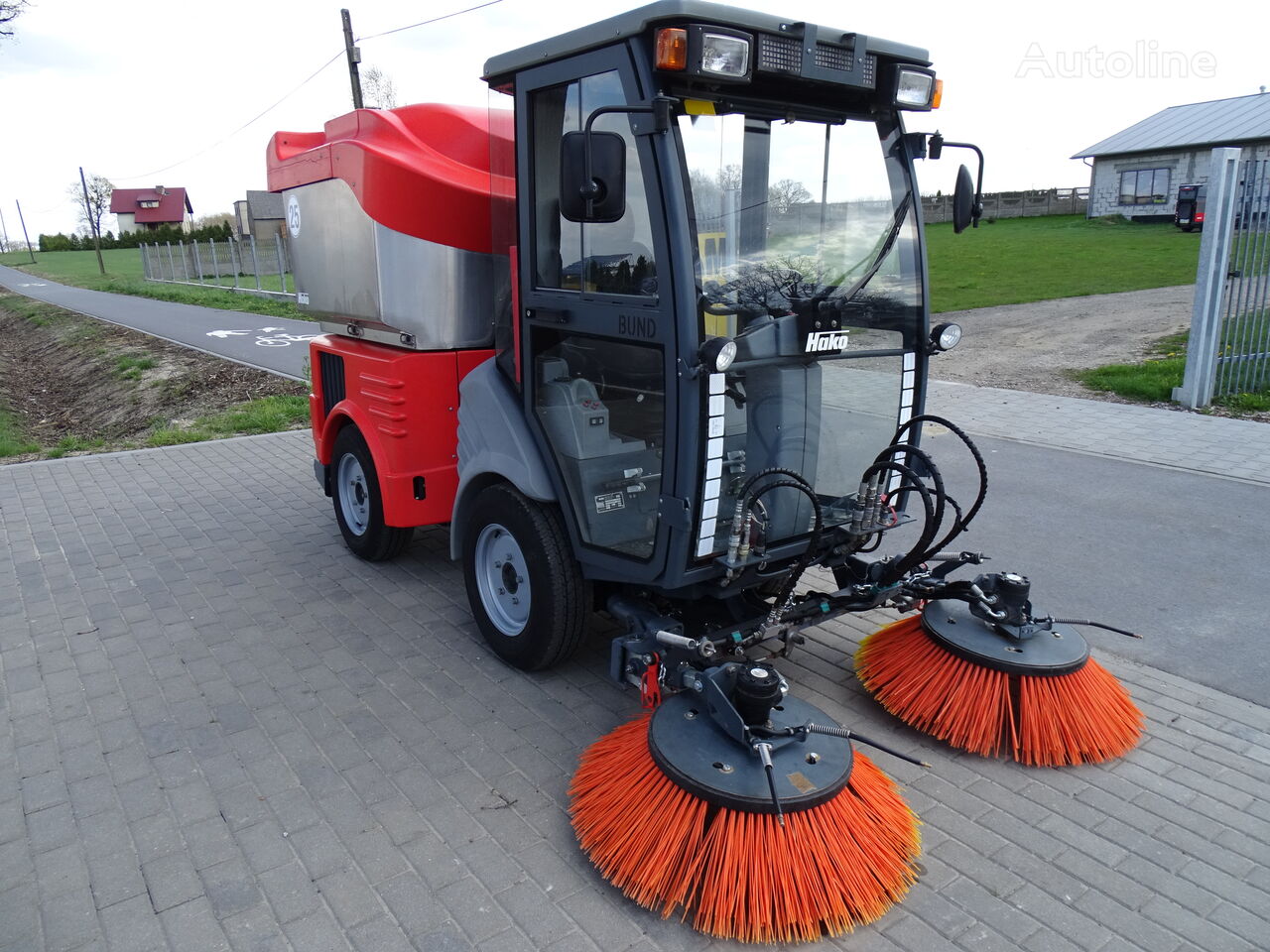 Купить уборочную машину Hako CITYMASTER 1200 KEHRMASCHINE SWEEPER Польша  BYDGOSZCZ, VP36111