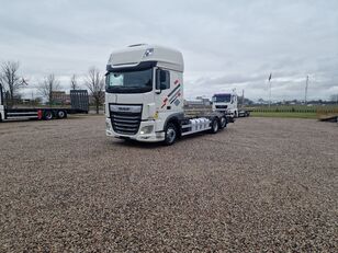 контейнеровоз DAF XF