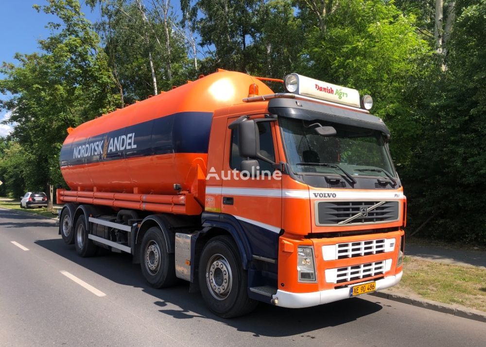 кормовоз Volvo FM 440