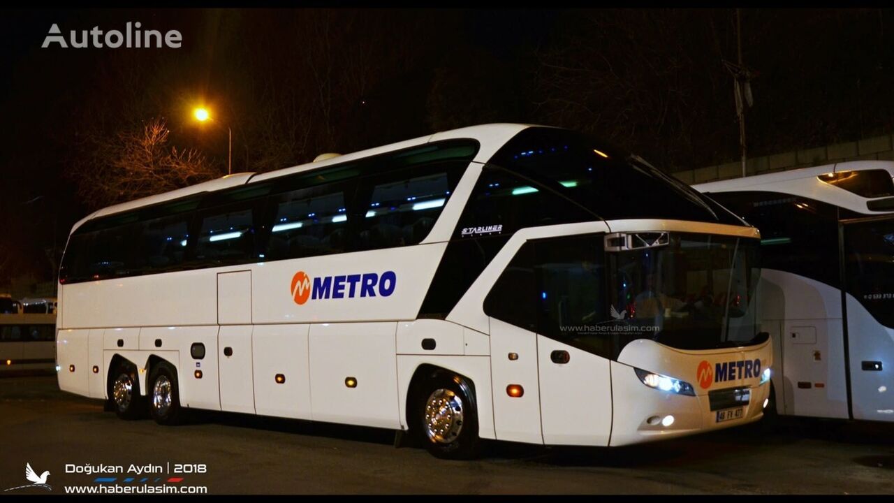 междугородний-пригородный автобус Neoplan Starliner