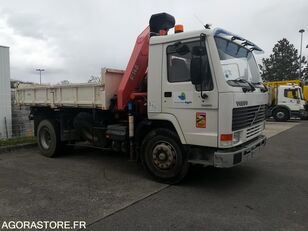 самосвал Volvo FL7