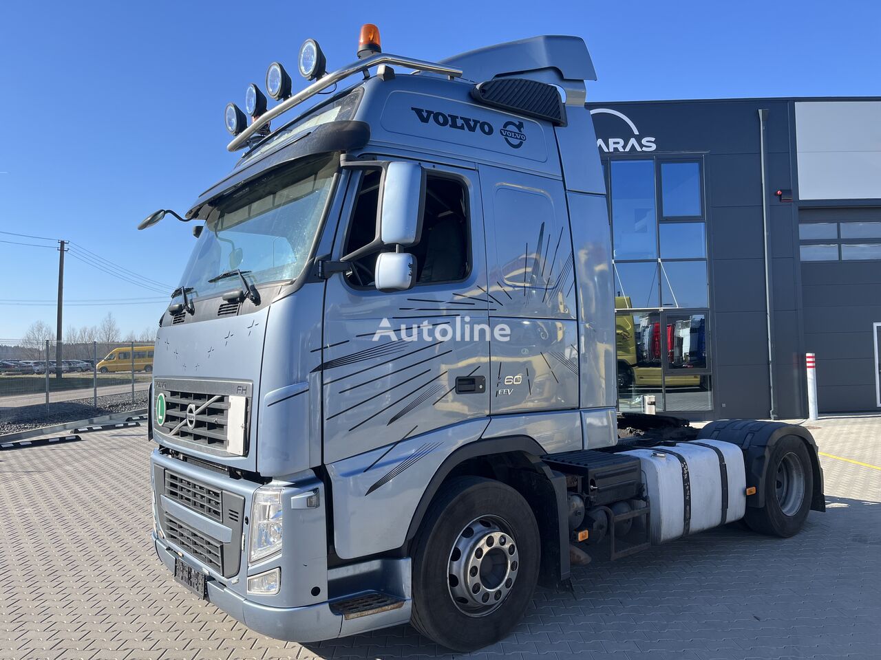 тягач Volvo FH13.460