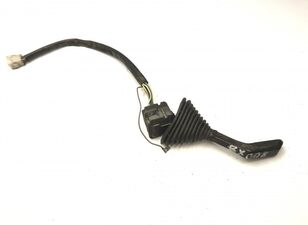 подрулевой переключатель SCANIA Indicator Lights Switch (1358175) для автобуса SCANIA 3-series 93/113 bus (1988-1997)